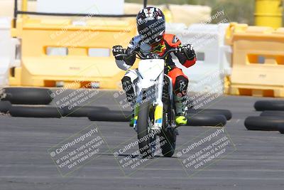 media/Sep-25-2023-Moto Forza (Mon) [[81ffa65e0a]]/Around the Pits/